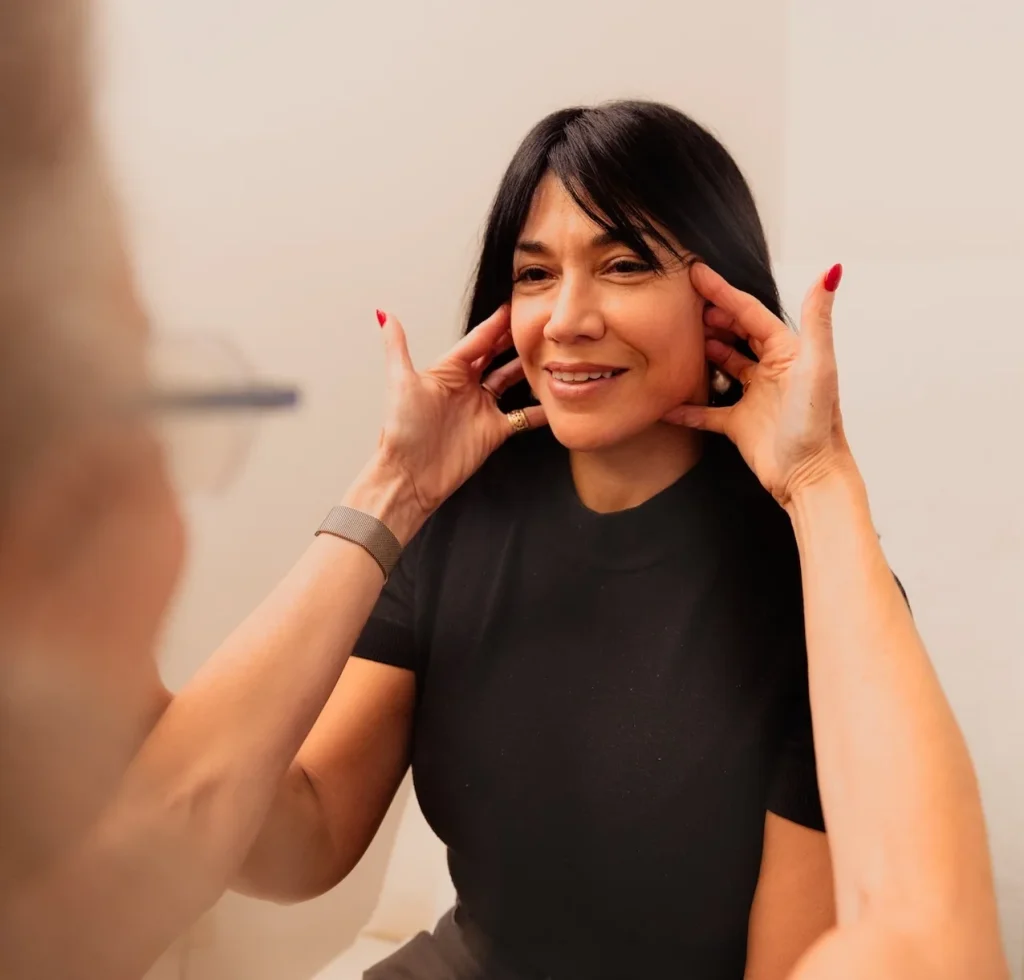 What is a deep plane facelift and how does it differ from other facelifts?