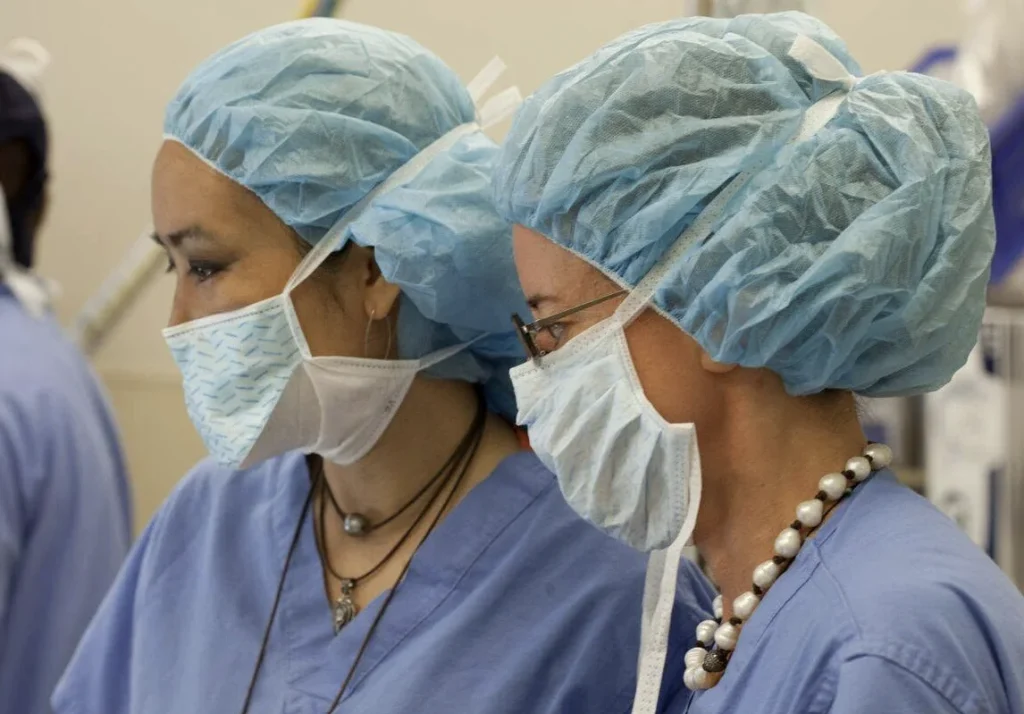 What happens during the liposuction procedure?